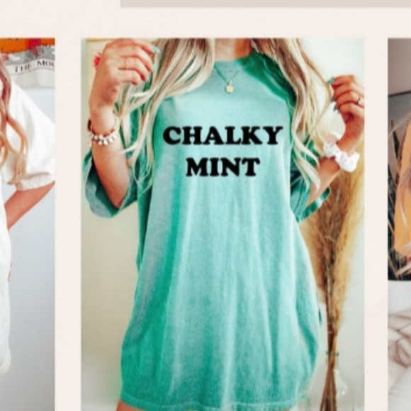 Pregnancy Christmas tshirt - Picture 2 of 2